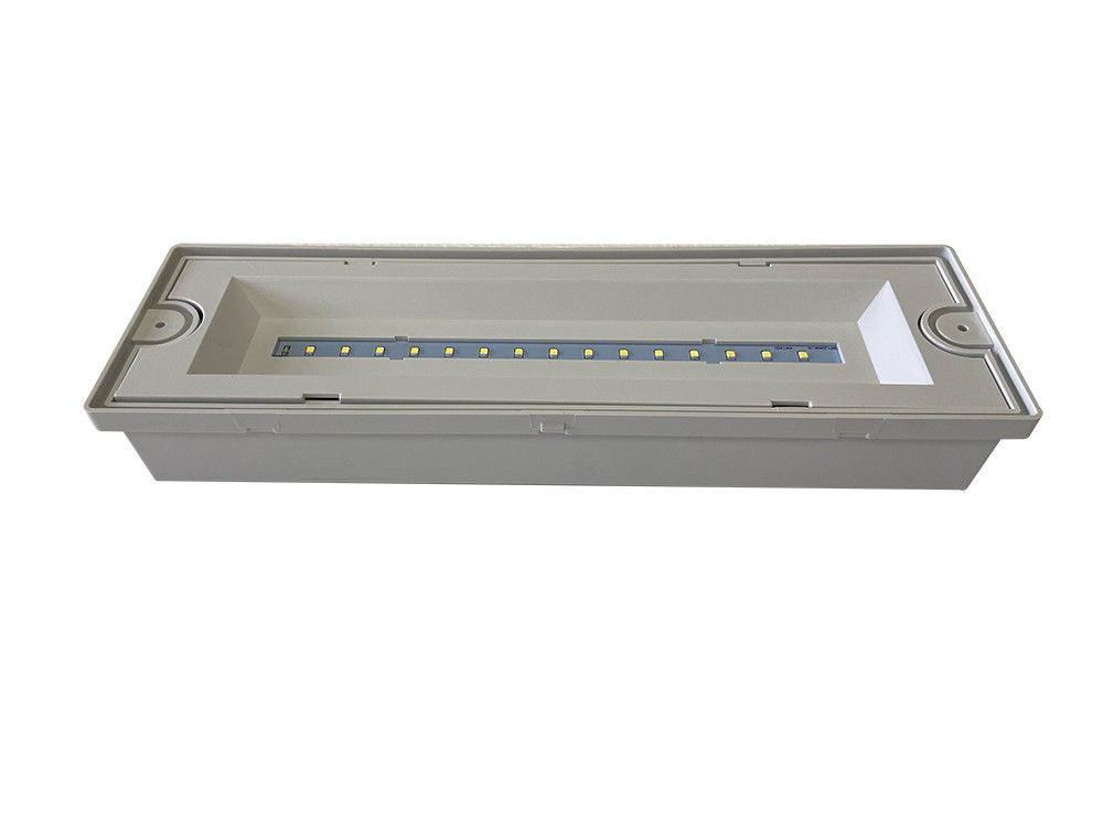 7,5W Nasse Zone Wasserdichte LED Notleuchte IP65 Außen ABS PC Diffusor L130MN